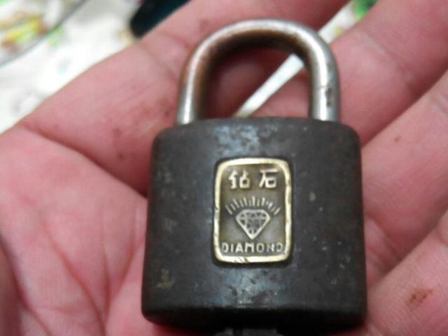 中国经济样本观察·“镇”了不起｜“铁将军”升帐“锁联网”：“